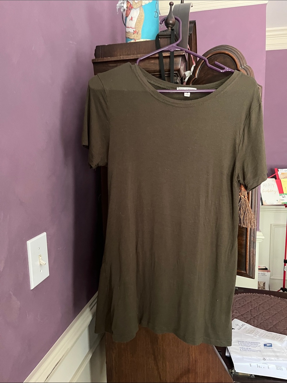 Zenana Outfitters Olive Short Sleeve Scoop Neck Tee